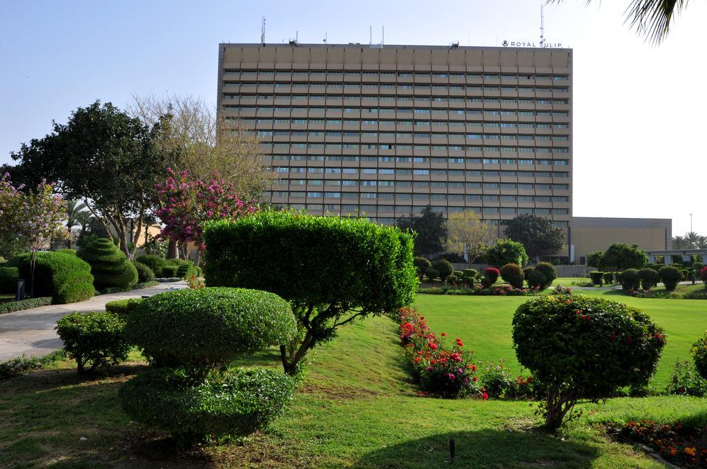Royal Tulip Alrasheed Hotel Багдад Екстер'єр фото