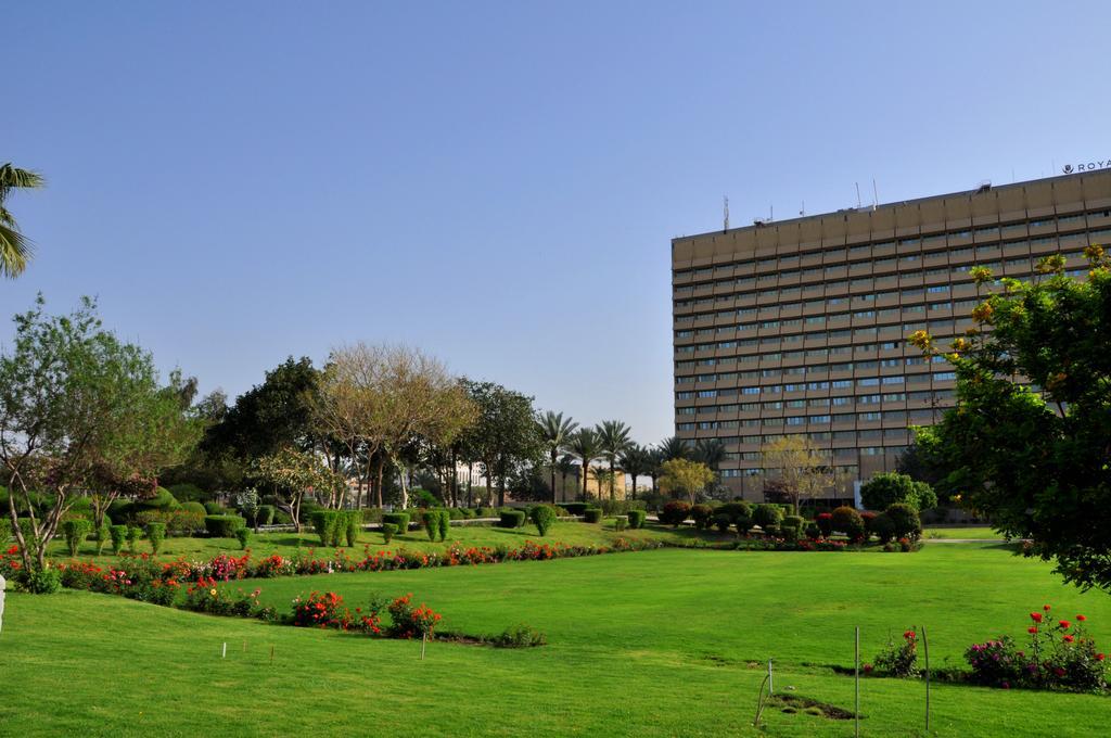 Royal Tulip Alrasheed Hotel Багдад Екстер'єр фото