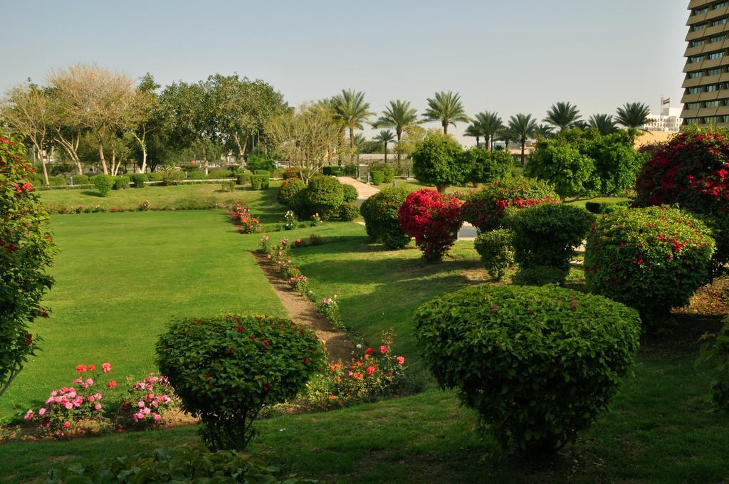 Royal Tulip Alrasheed Hotel Багдад Екстер'єр фото