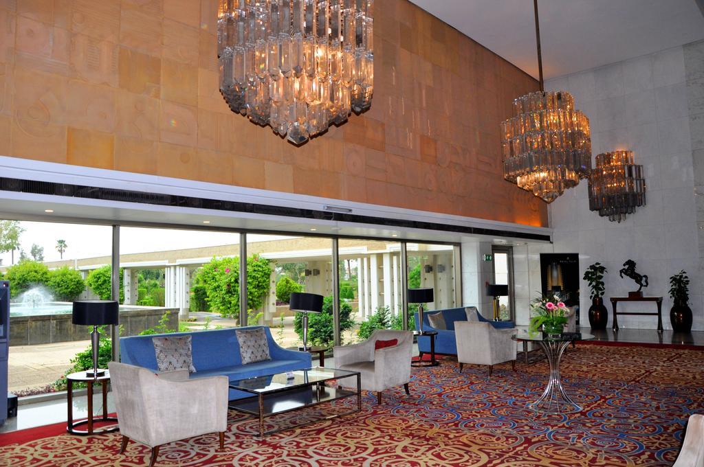Royal Tulip Alrasheed Hotel Багдад Екстер'єр фото
