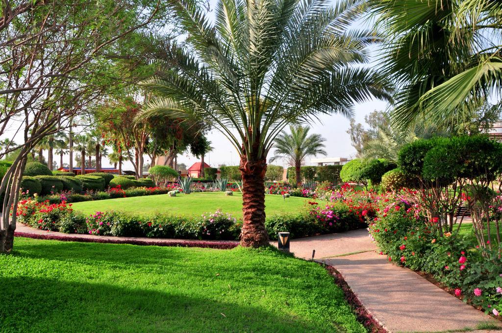 Royal Tulip Alrasheed Hotel Багдад Екстер'єр фото