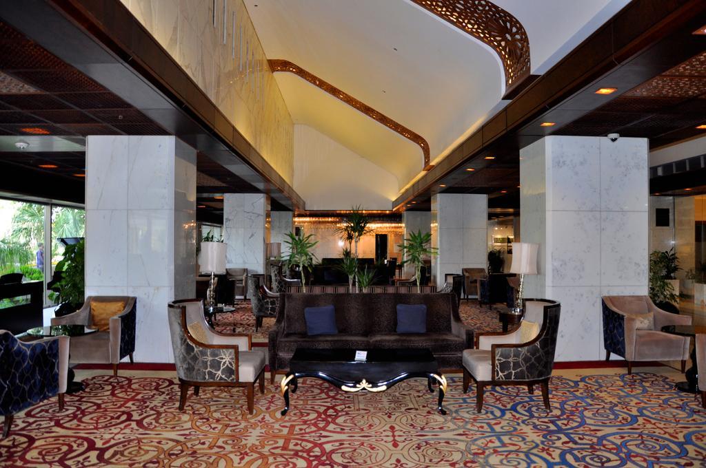 Royal Tulip Alrasheed Hotel Багдад Екстер'єр фото