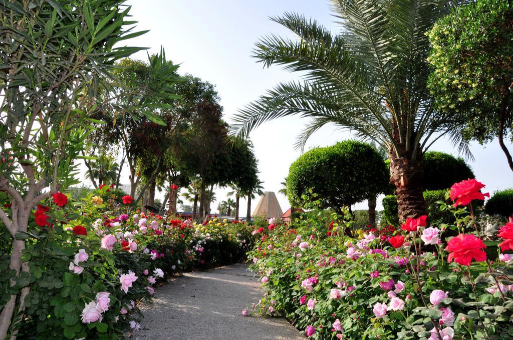 Royal Tulip Alrasheed Hotel Багдад Екстер'єр фото