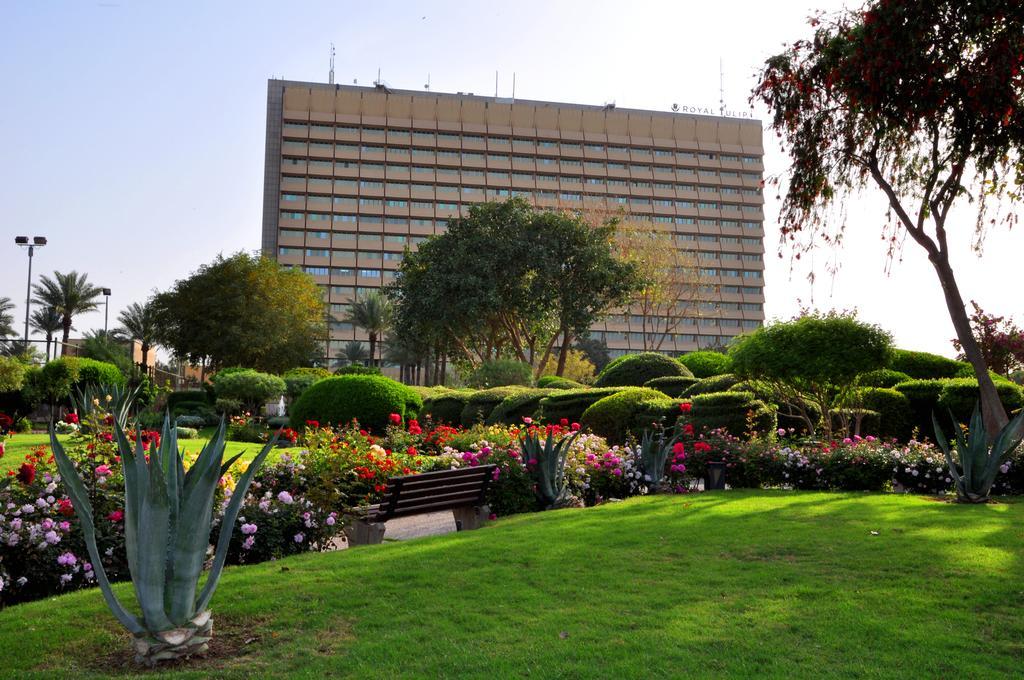 Royal Tulip Alrasheed Hotel Багдад Екстер'єр фото